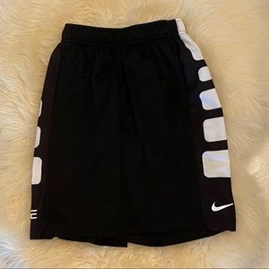 Unisex Nike Elite Long Shorts